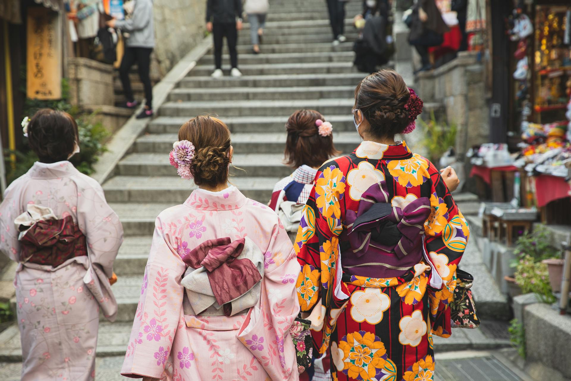 如果有女孩愿意给丫鬟耳光……
